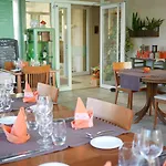 Hotel Aux Deux Sapins