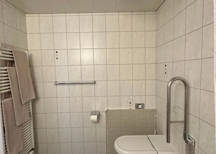 Отель Aux Deux Sapins