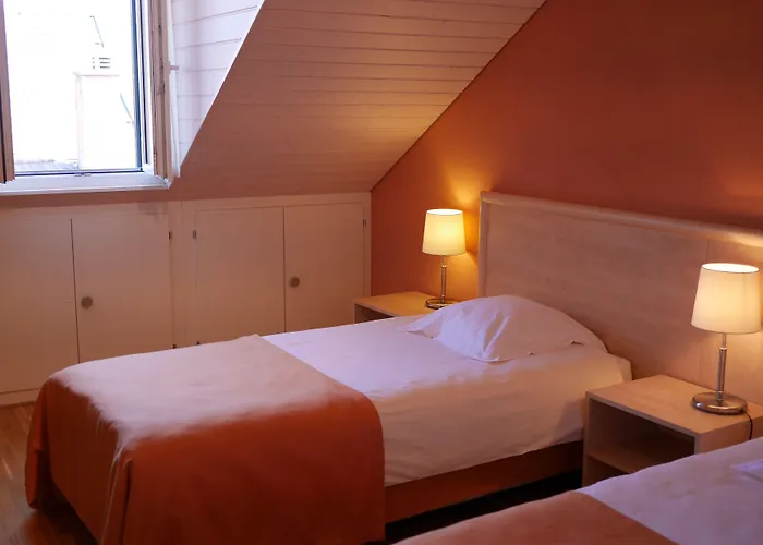 Hotel Aux Deux Sapins 3*