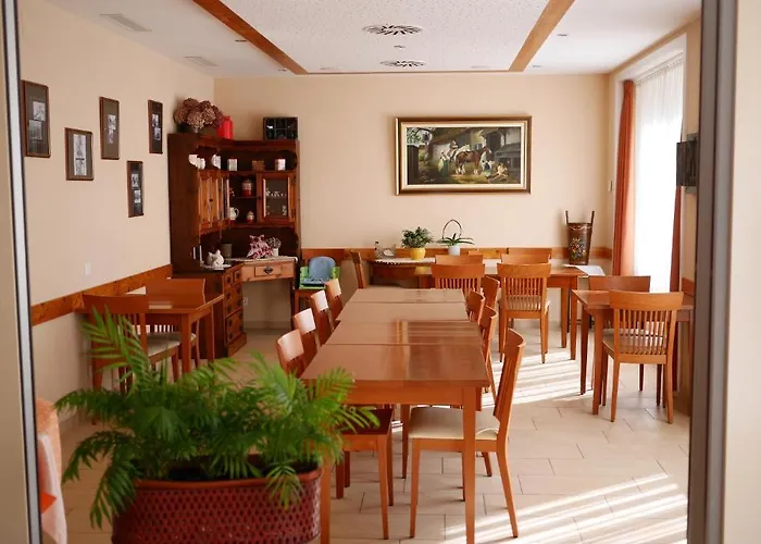 Aux Deux Sapins Montricher