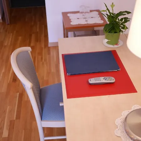 Aux Deux Sapins Hotel 3*